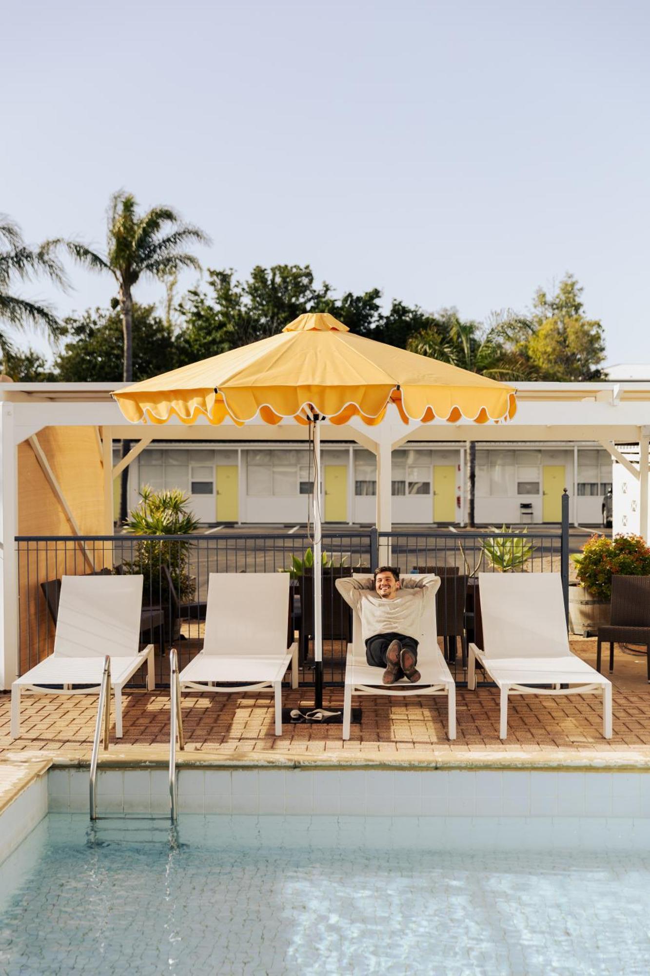 Port Broughton Hotel ภายนอก รูปภาพ